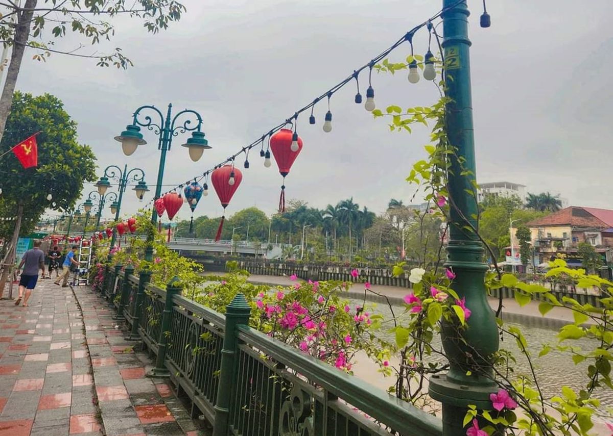 Sông Tam Bạc Dạo phố bên sông Tam Bạc