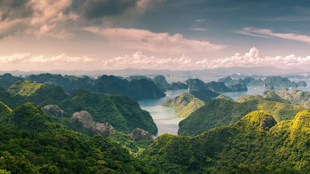 Du lịch Cát Bà 3 ngày 2 đêm Địa điểm du lịch đảo Cát Bà 3 ngày 2 đêm Vườn Quốc gia Cát Bà