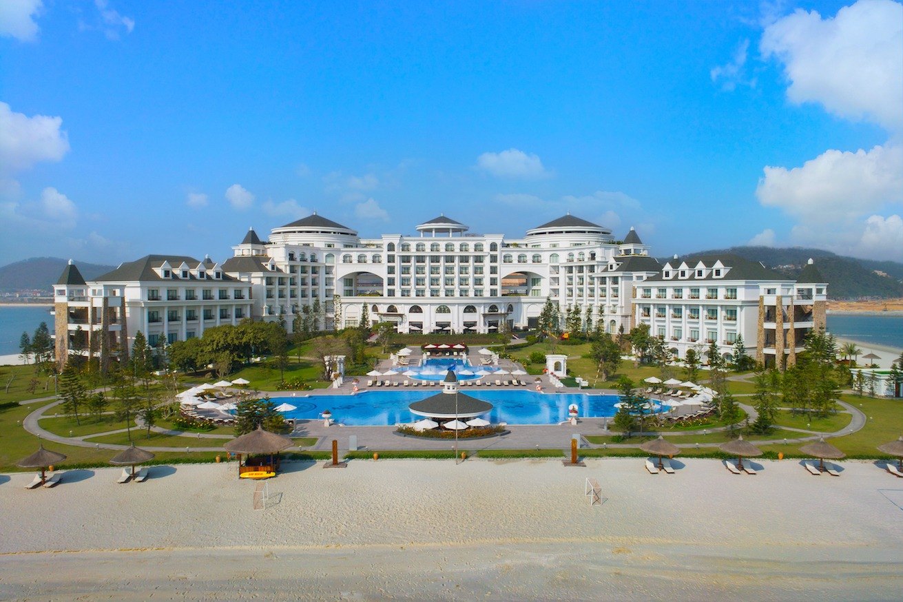 Khu nghỉ dưỡng Vinpearl Resort & Spa Hạ Long