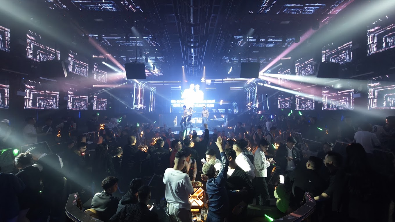 LEVEL CLUB Móng Cái