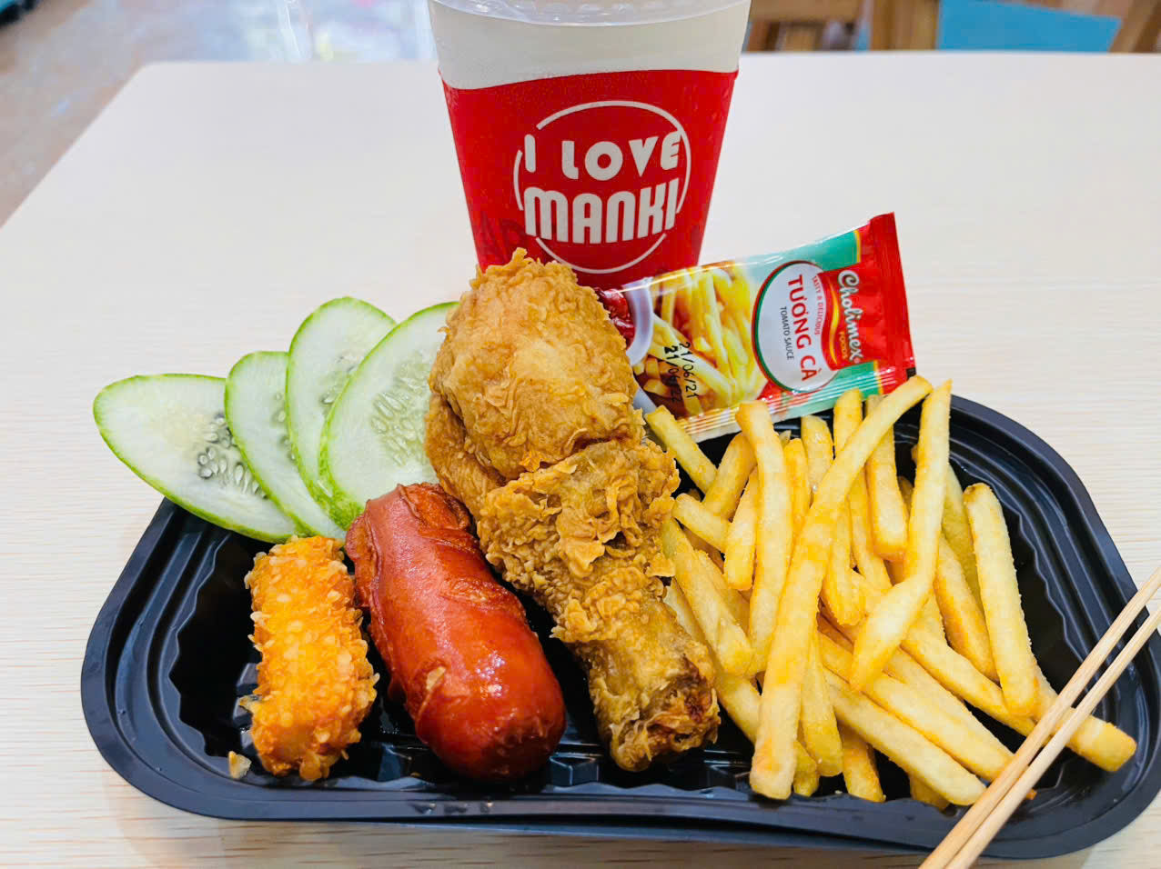 Ăn vặt Cẩm Phả MKJ Food Paradise Cẩm Phả