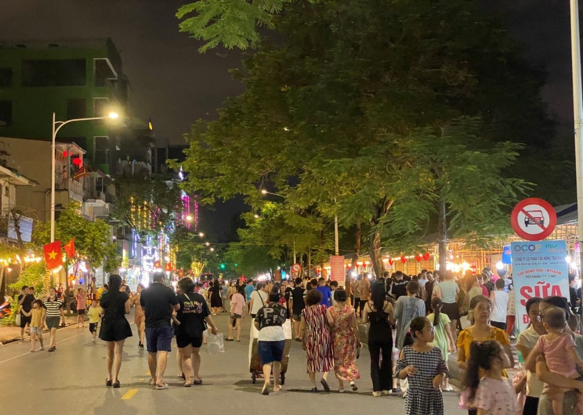 Sông Tam Bạc Phố đi bộ Tam Bạc