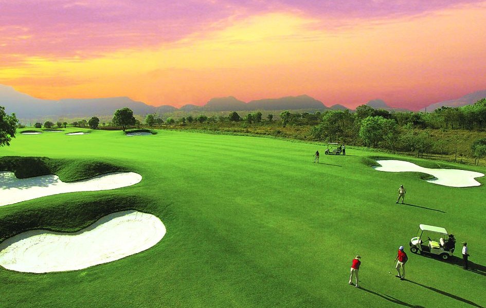 Sân golf Vĩnh Thuận Móng Cái