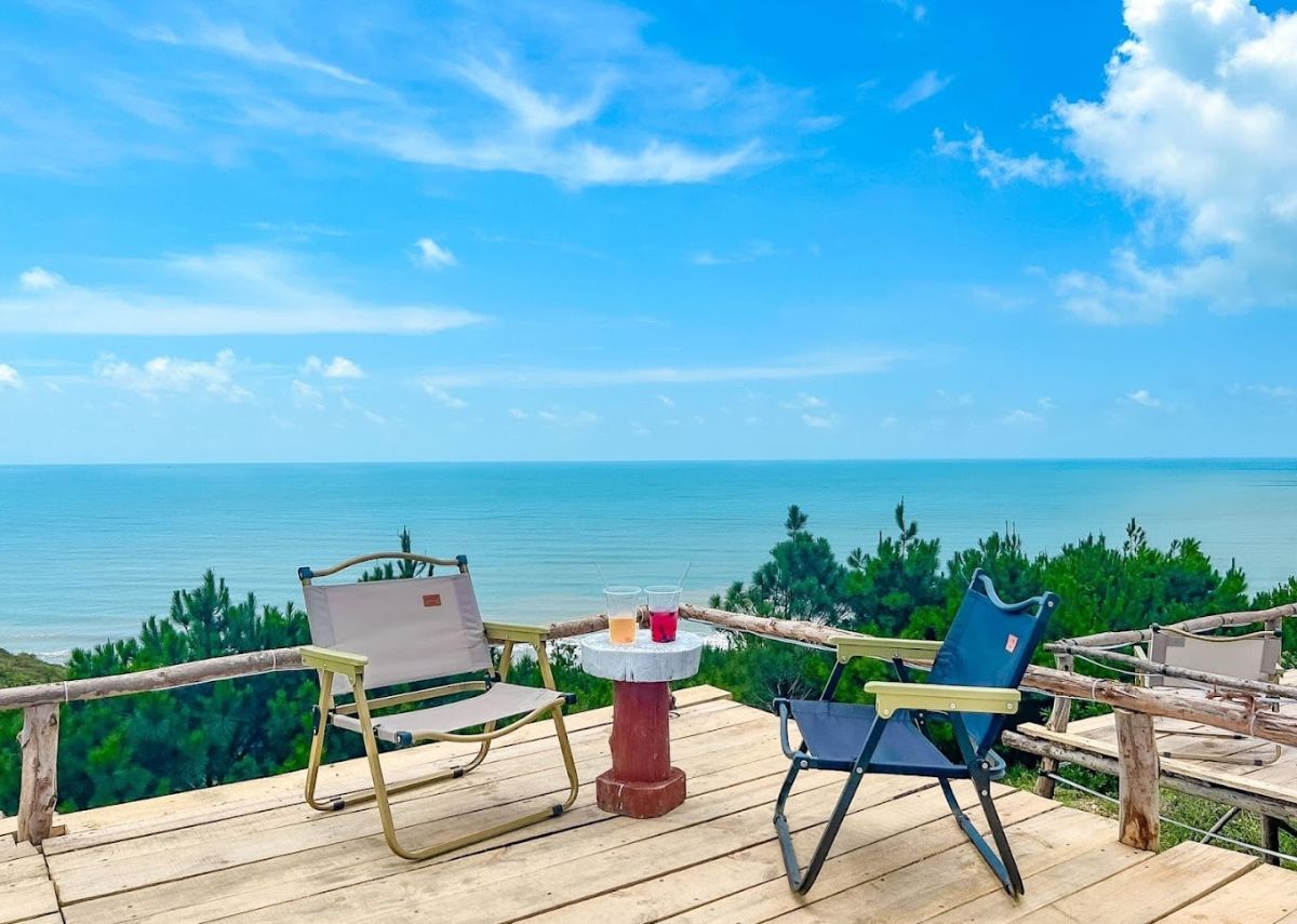 Thư giãn tại đồi Vô Cực