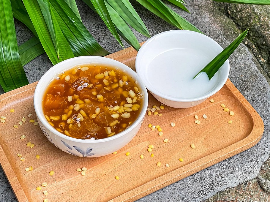 Vietnamese desserts Che buoi in Vietnam