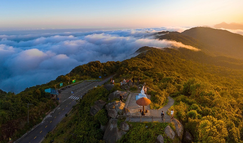 Hiking in Da Nang Hiking to Ban Co Peak in Da Nang