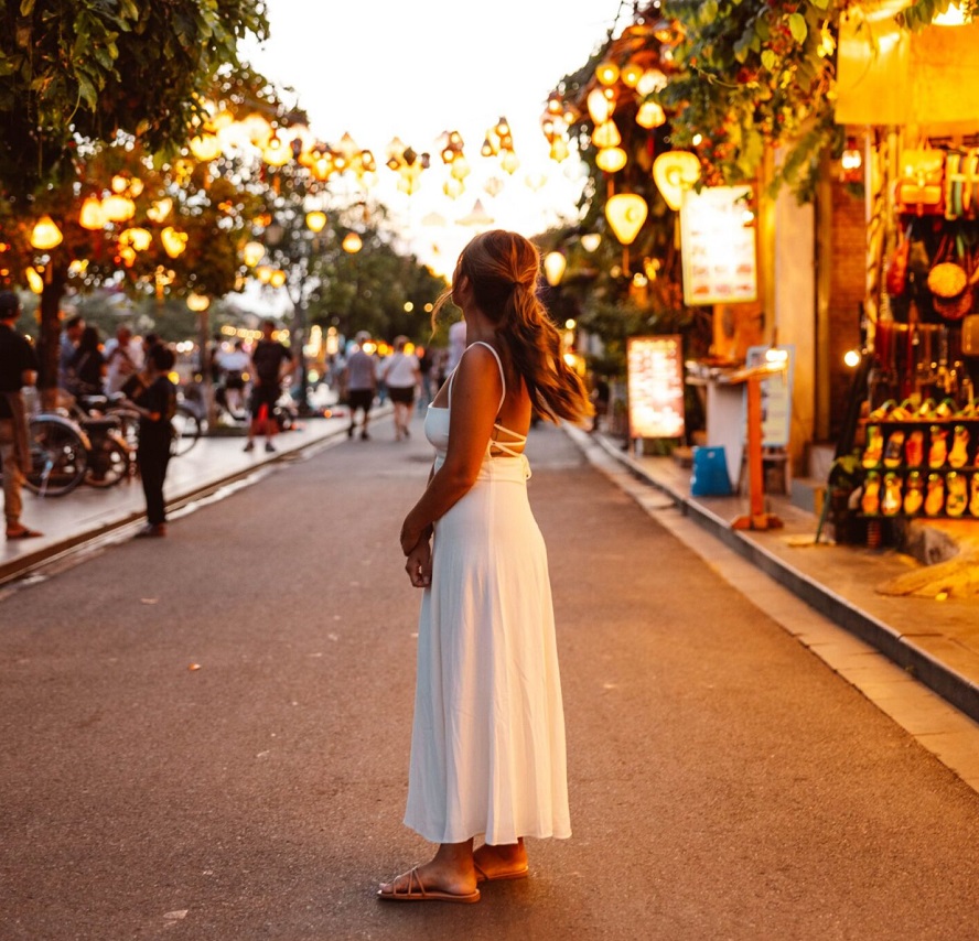 what to wear in Hoi An Hoi An outfits