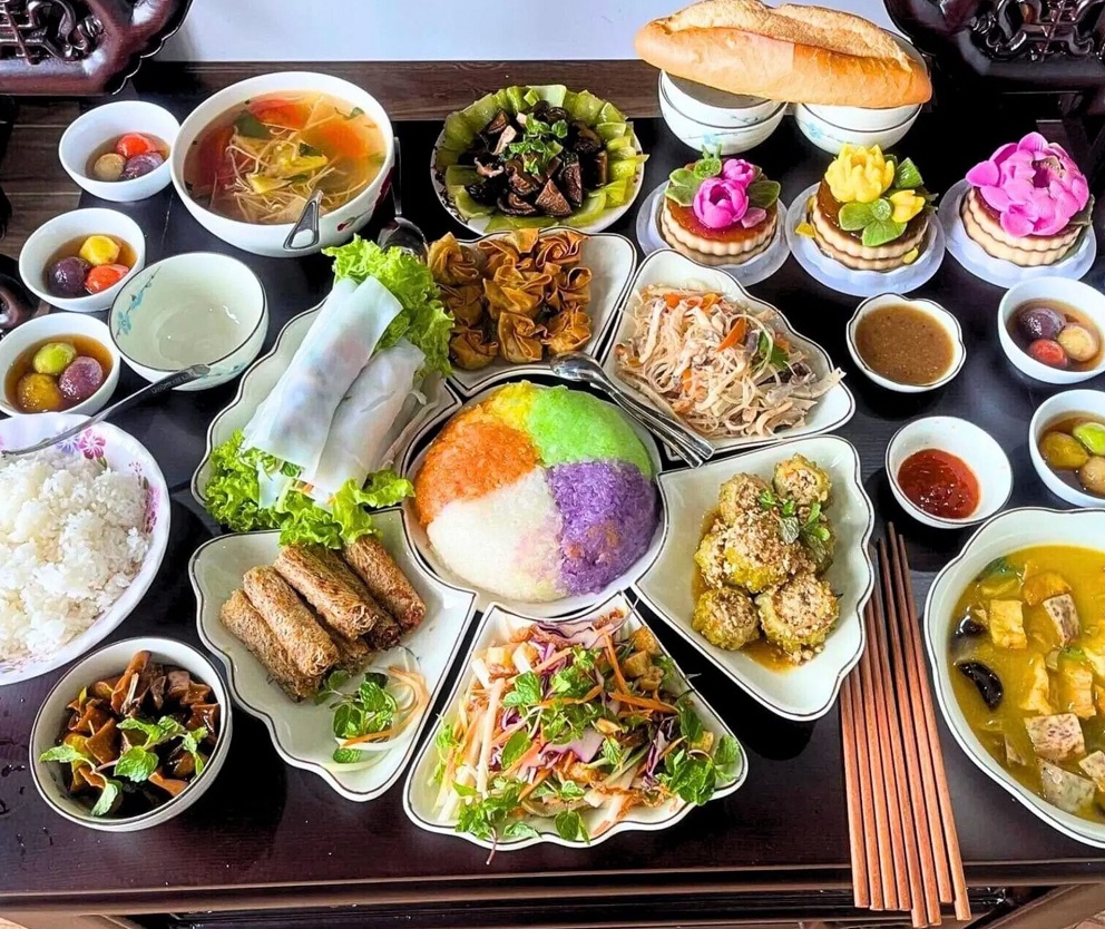Ngoc Chi Vegetarian Restaurant Da Nang