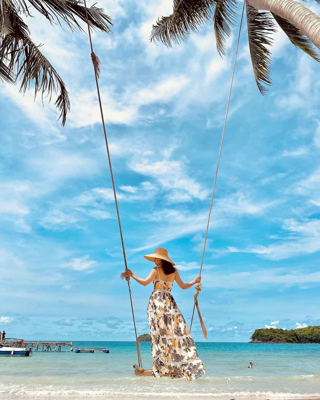 Relax on beautiful beaches of Phu Quoc