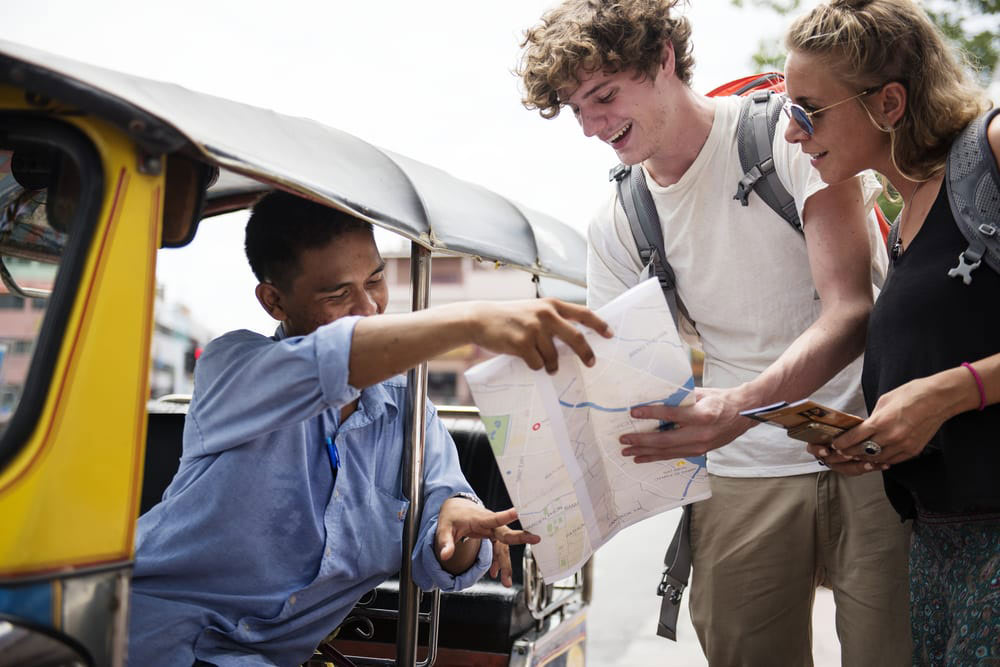 Salutation and Communication in Vietnam