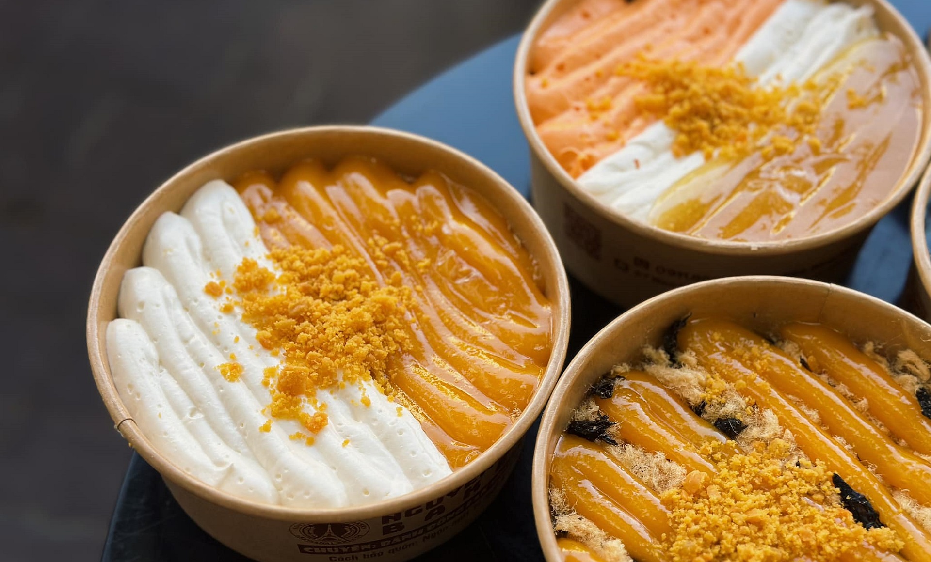 Bánh bông lan trứng muối Vũng Tàu