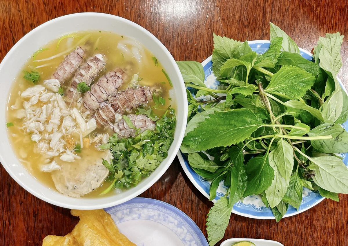 Bánh canh ghẹ Ngọc Lâm Vũng Tàu