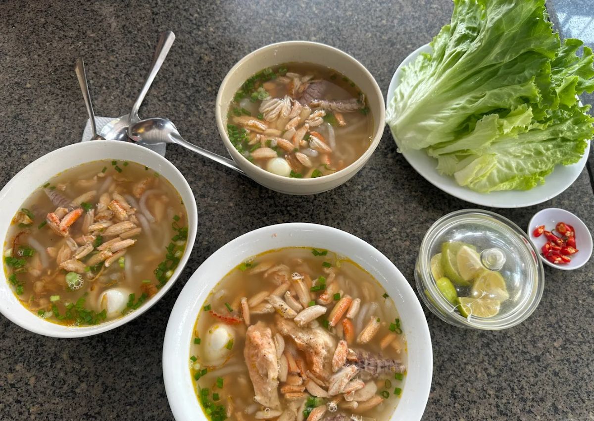 Bánh canh ghẹ Vũng Tàu ngon - Anh Vy