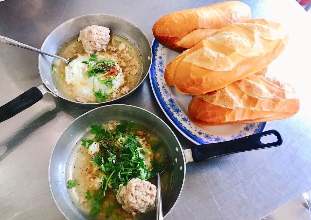 Bánh mì chảo Vũng Tàu Bánh mì chảo Hàng Quyên Vũng Tàu