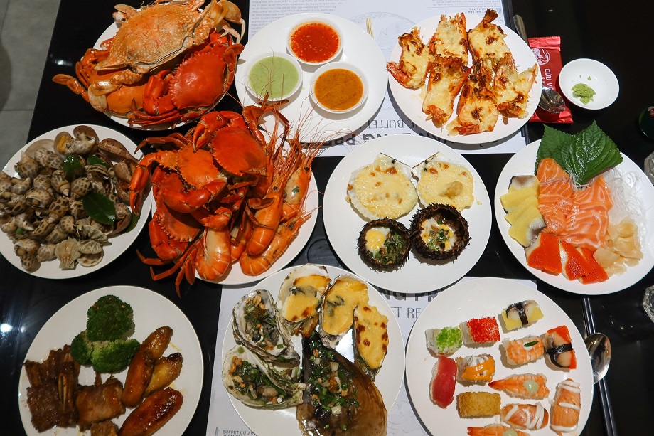 Buffet Quận 1 Cửu Vân Long