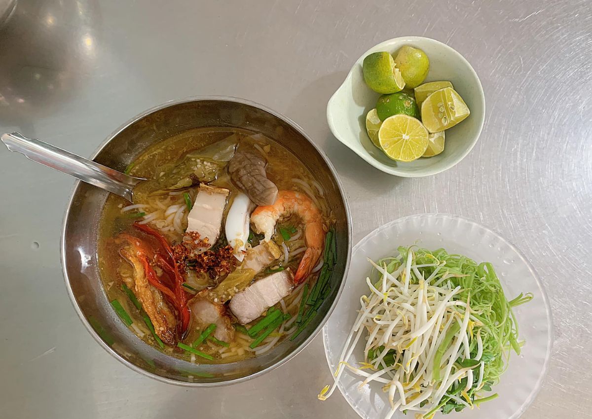 Bún mắm chị Bé Vũng Tàu