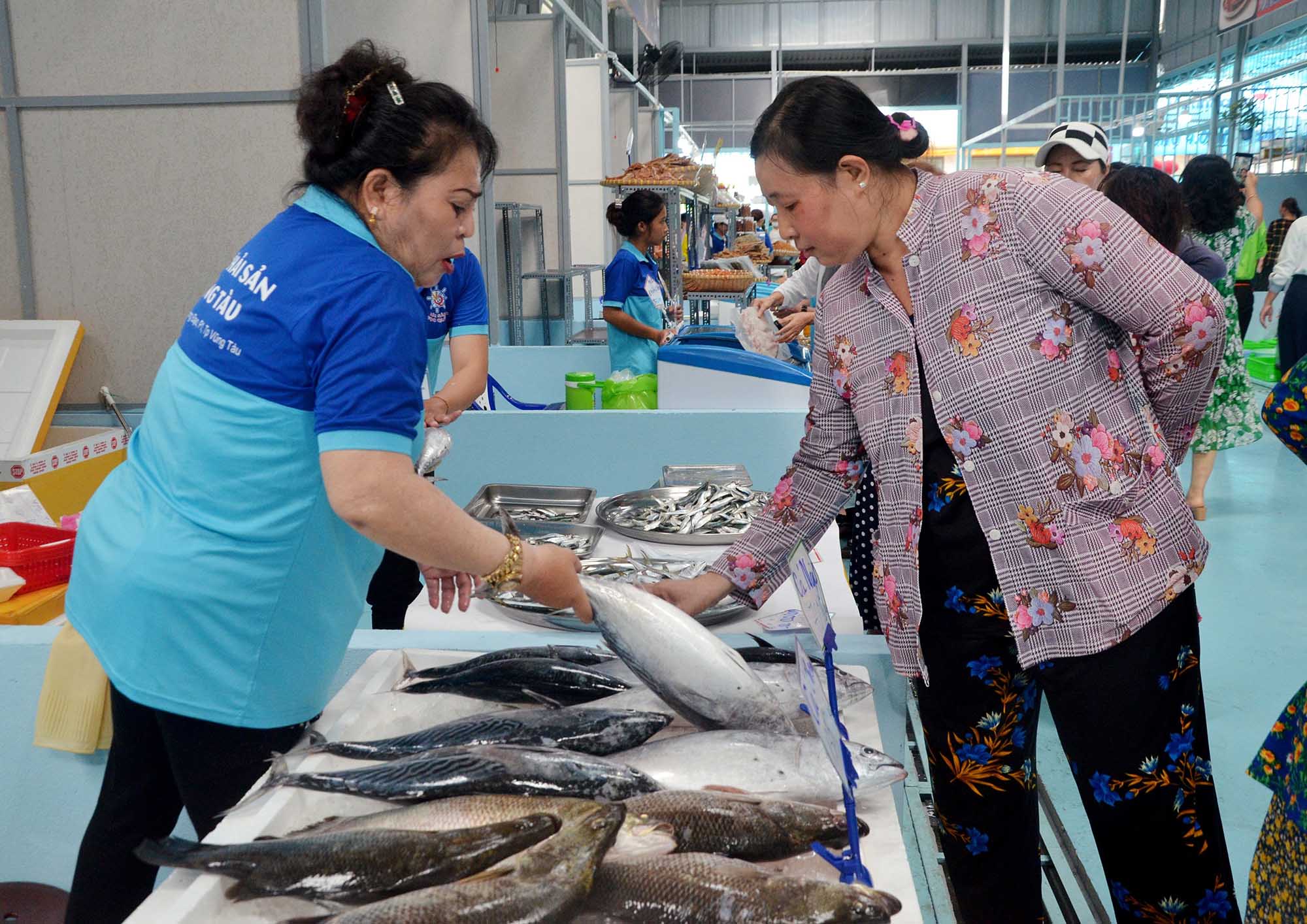 Chợ hải sản Vũng Tàu 94 Trần Hưng Đạo