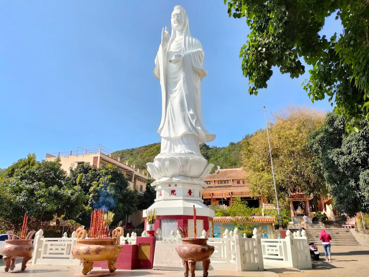 Chùa Quan Âm Vũng Tàu