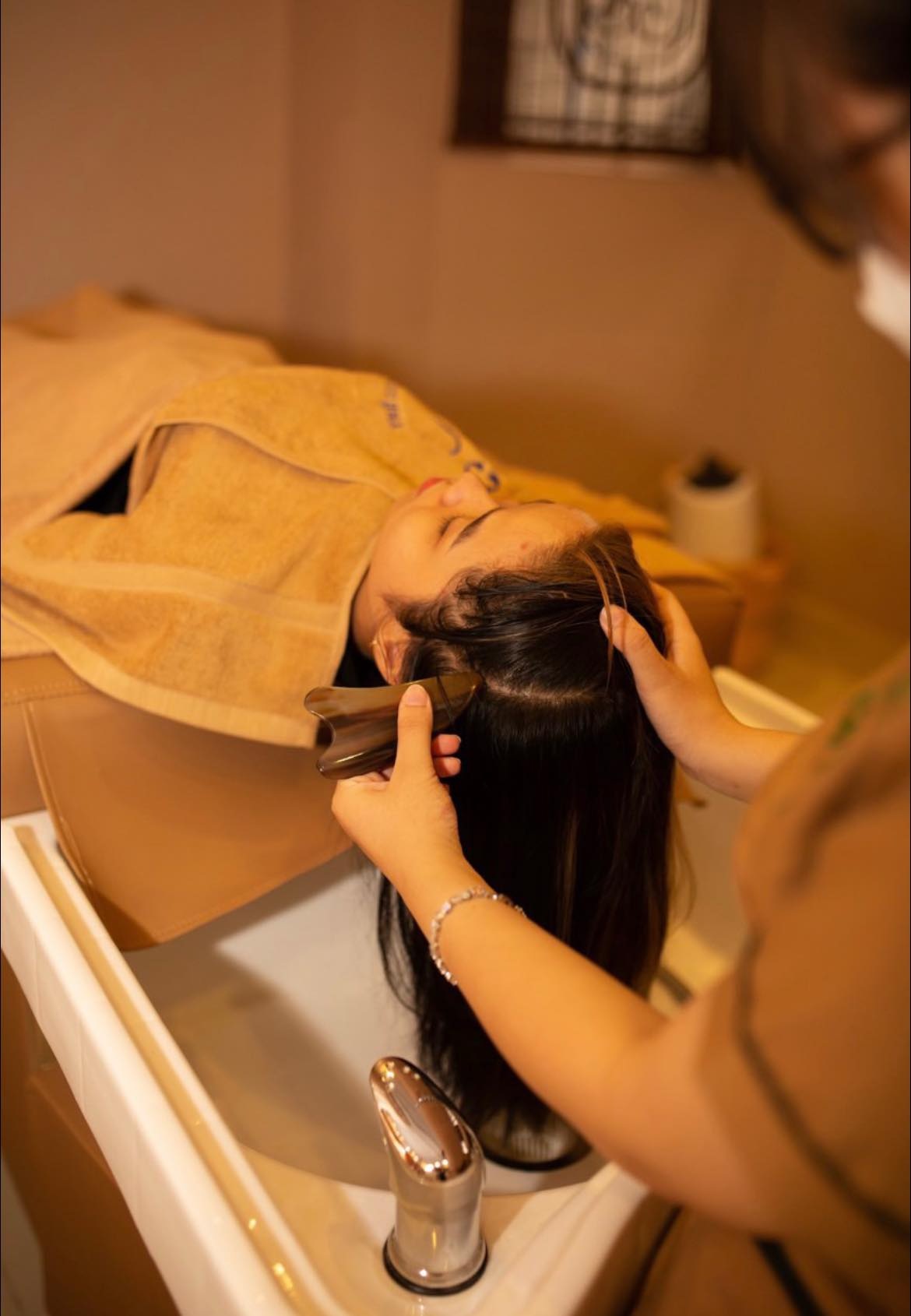 Gội đầu dưỡng sinh Trung Hoa Cô Hai