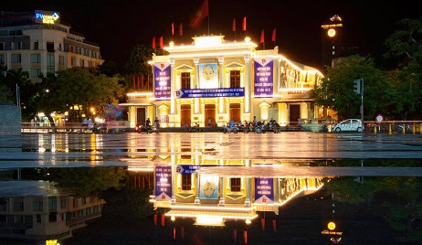 Hải Phòng về đêm: Top địa điểm vui chơi, ăn uống hấp dẫn