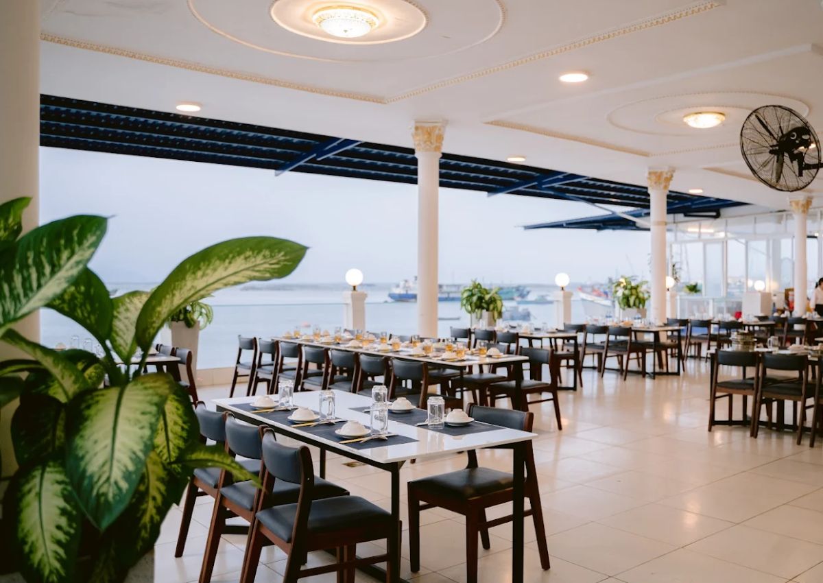 Không gian nhà hàng Lâm Đường