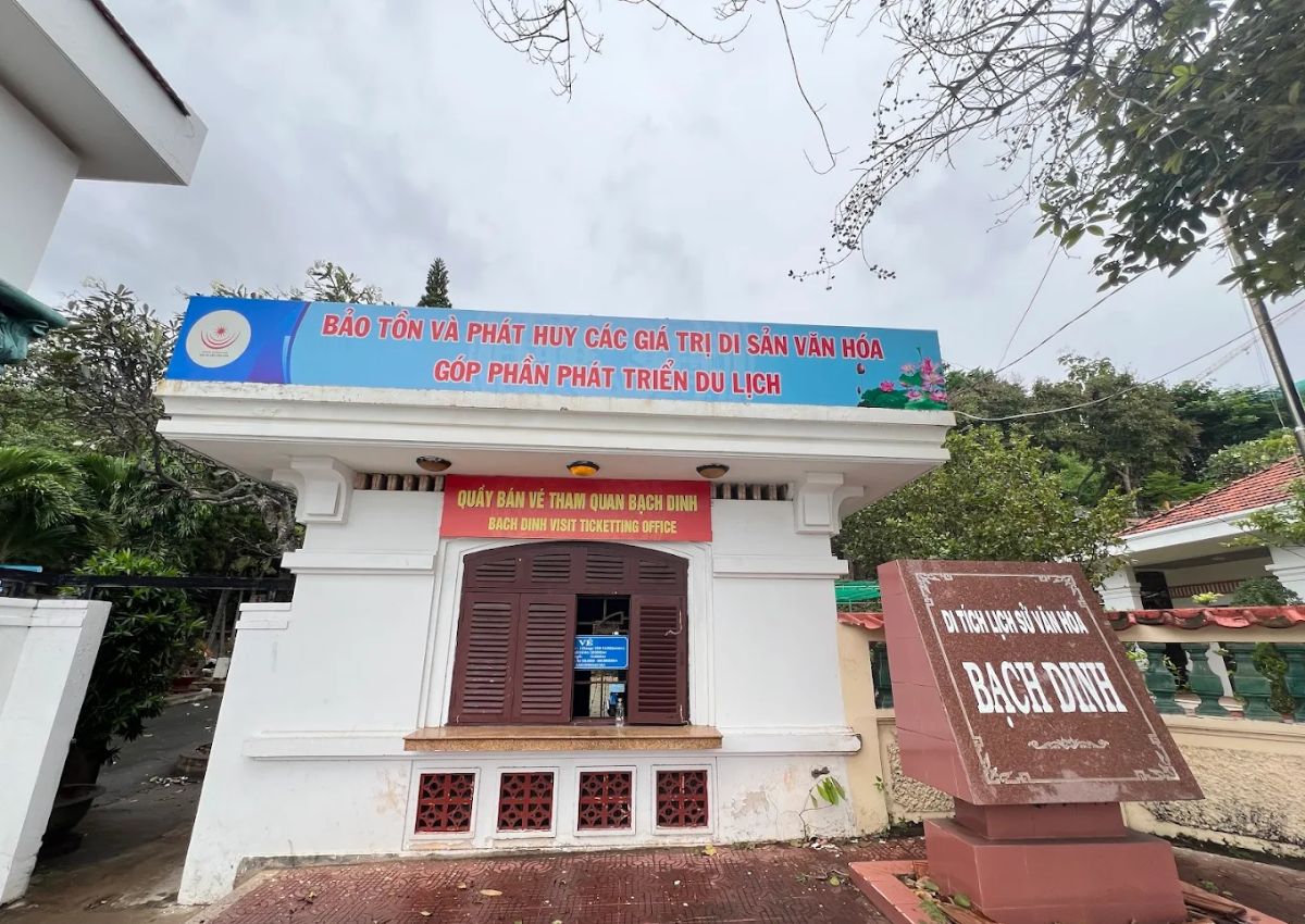 Lưu ý khi tham quan Bạch Dinh