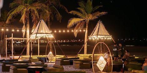 My Khe Beach nightlife guide: Best bars, clubs & night fun
