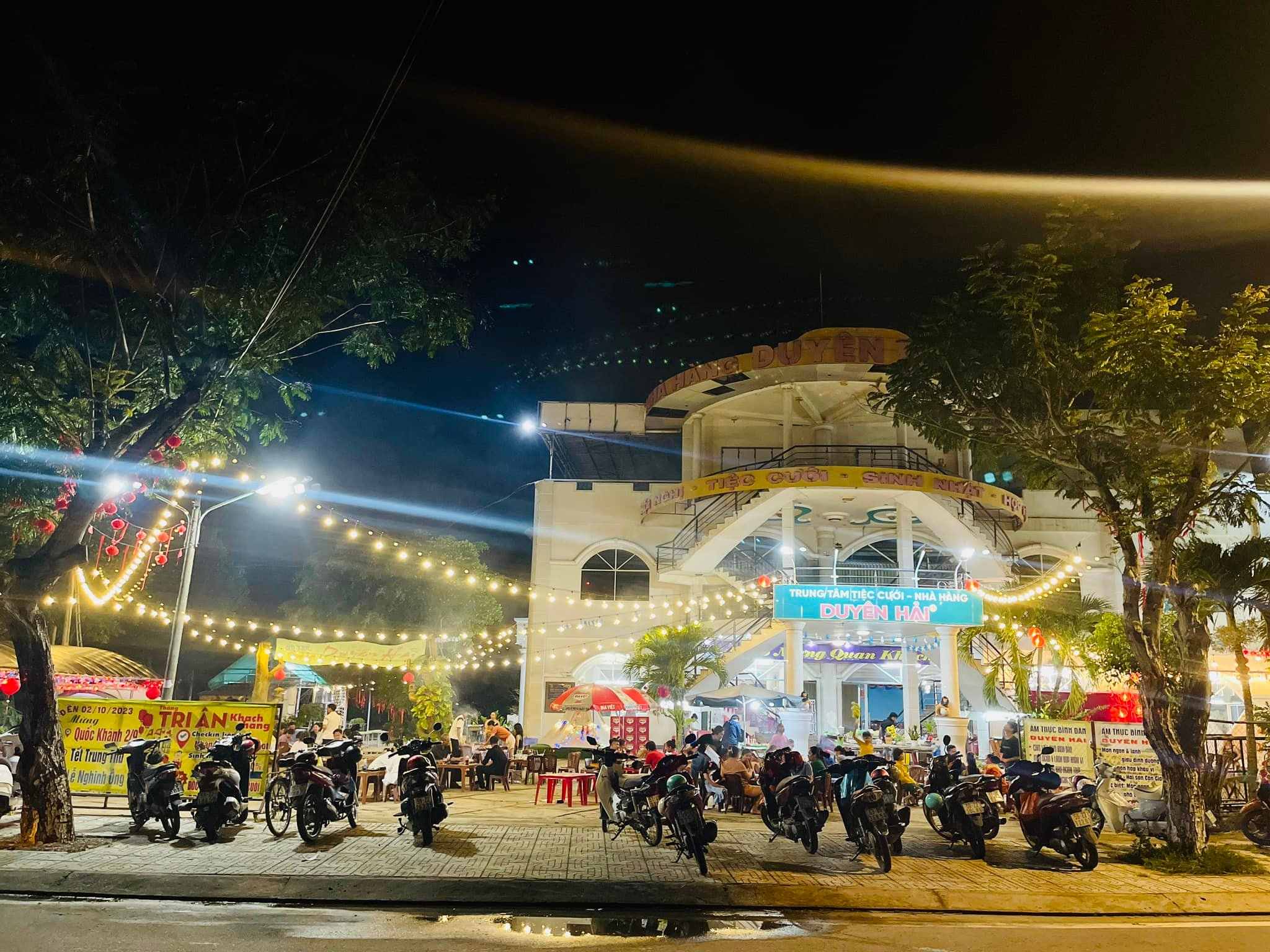 Nhà hàng Duyên Hải Cần Giờ