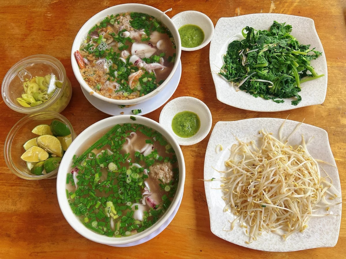 Quán hủ tiếu mực ngon ở Vũng Tàu