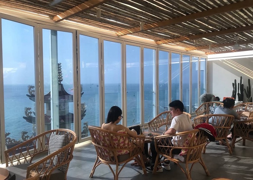 Hải đăng Vũng Tàu thưởng thức cafe hải đăng Vũng Tàu