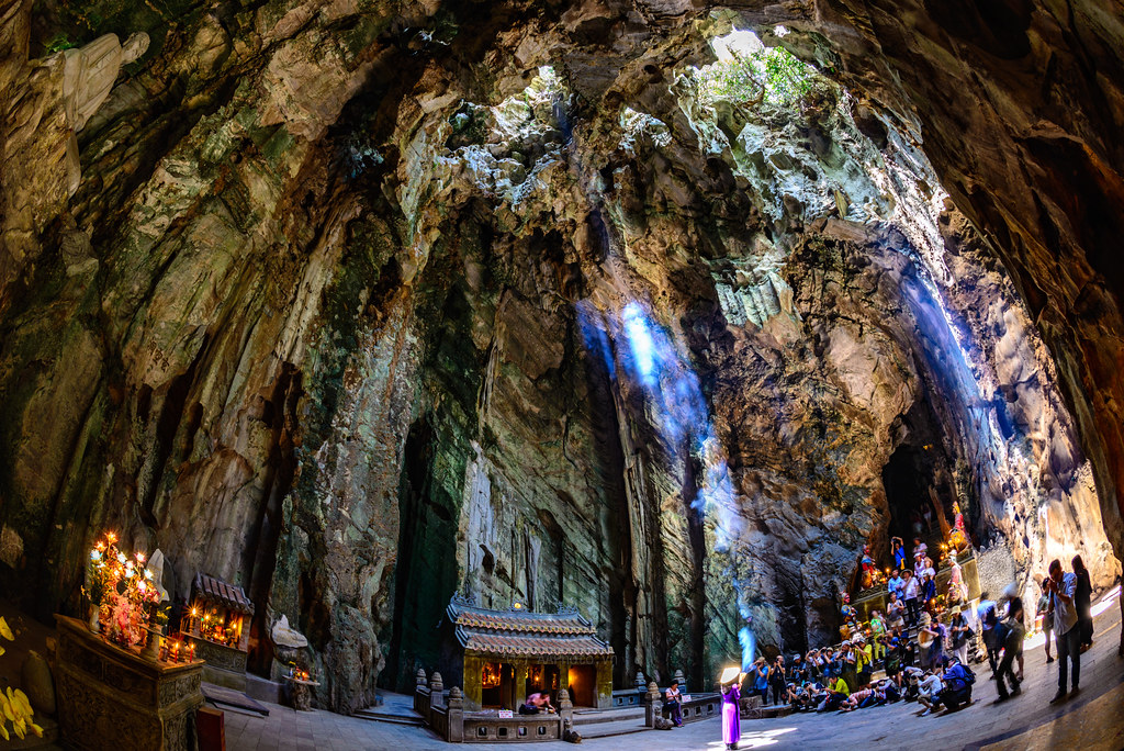 visiting Huyen Khong Cave