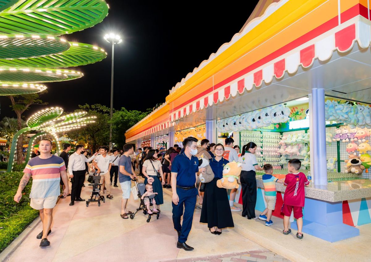 Bạch Dinh Vũng Tàu Vui chơi ở công viên Grand Park