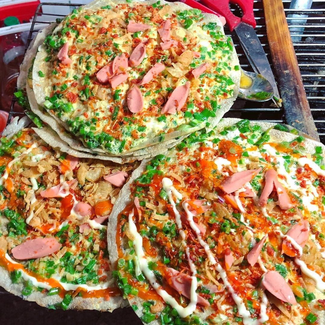 Banh trang nuong - Vietnamese-style pizza