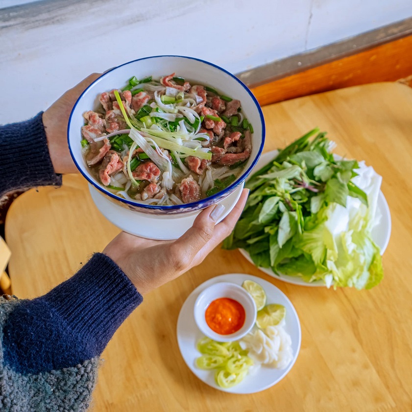 Breakfast in Vietnam Pho – best breakfast in Vietnam