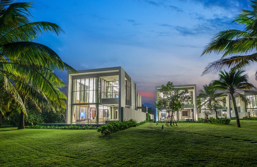 Hue weather in November Take your vacation to another level at Vinpearl Resort & Golf Nam Hoi An