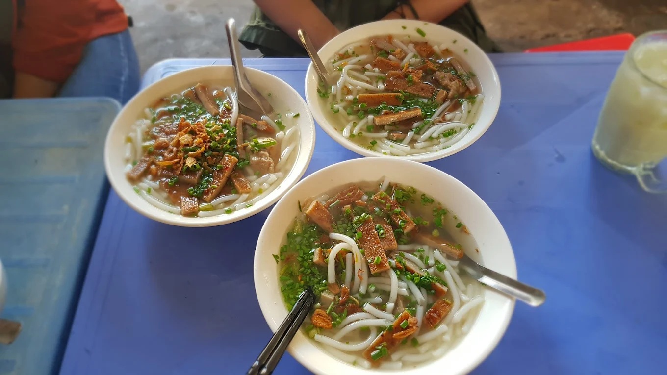 ăn sáng Vũng Tàu Bánh canh chả cá hẻm 54 Nguyễn Bỉnh Khiêm
