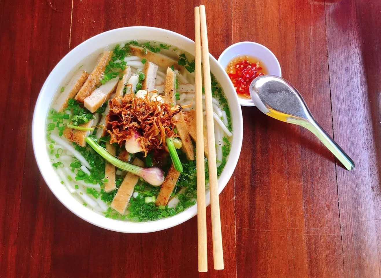 Bánh canh chả cá Vũng Tàu Nga Nguyễn 