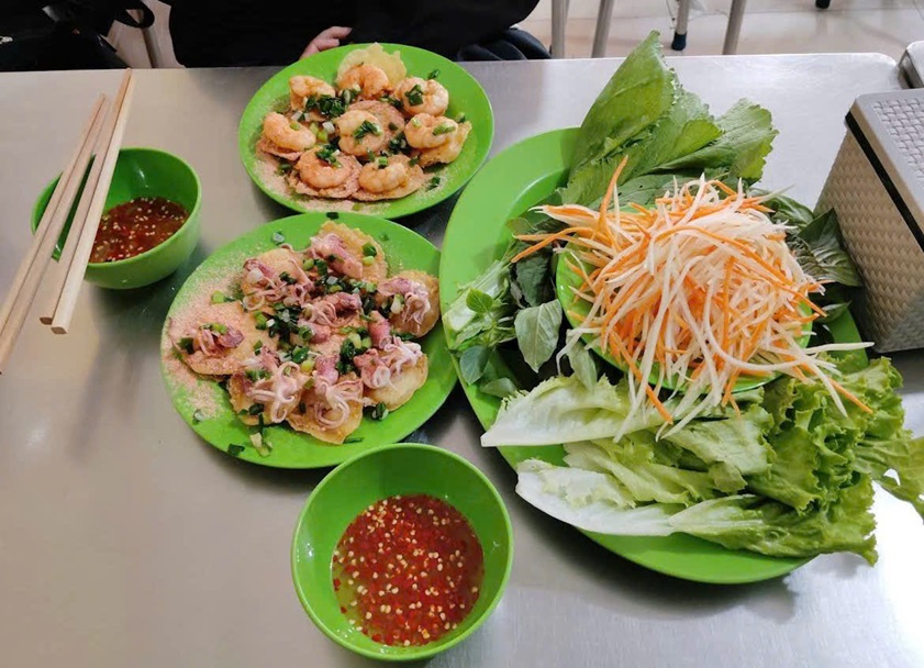 Bánh khọt mực Vũng Tàu