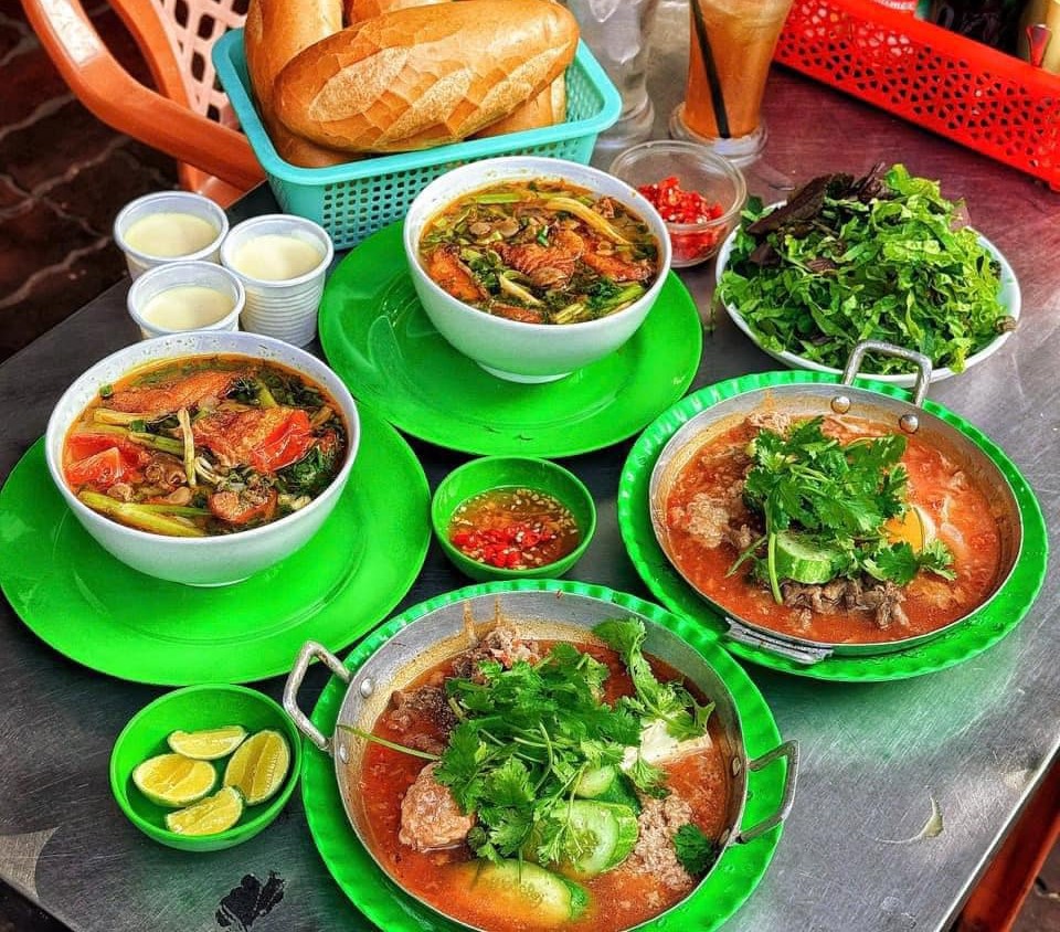 ăn sáng Vũng Tàu Bánh mì chảo Loan Kim