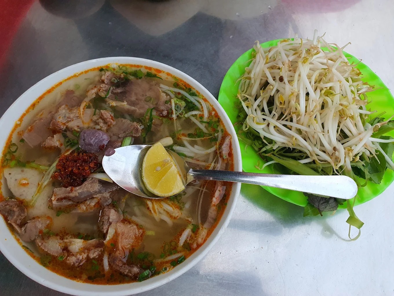 Bún bò Hồng Đào Vũng Tàu