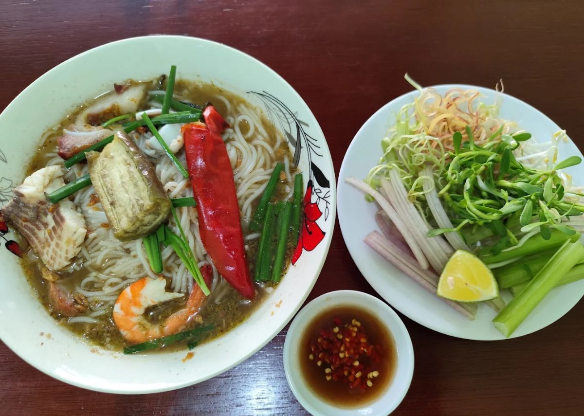 Bún mắm miền Tây Vũng Tàu
