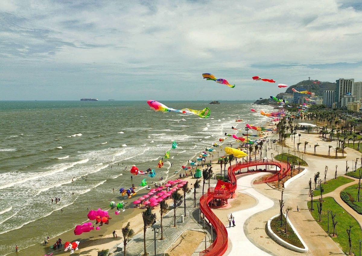 Các chương trình tại Bãi Sau