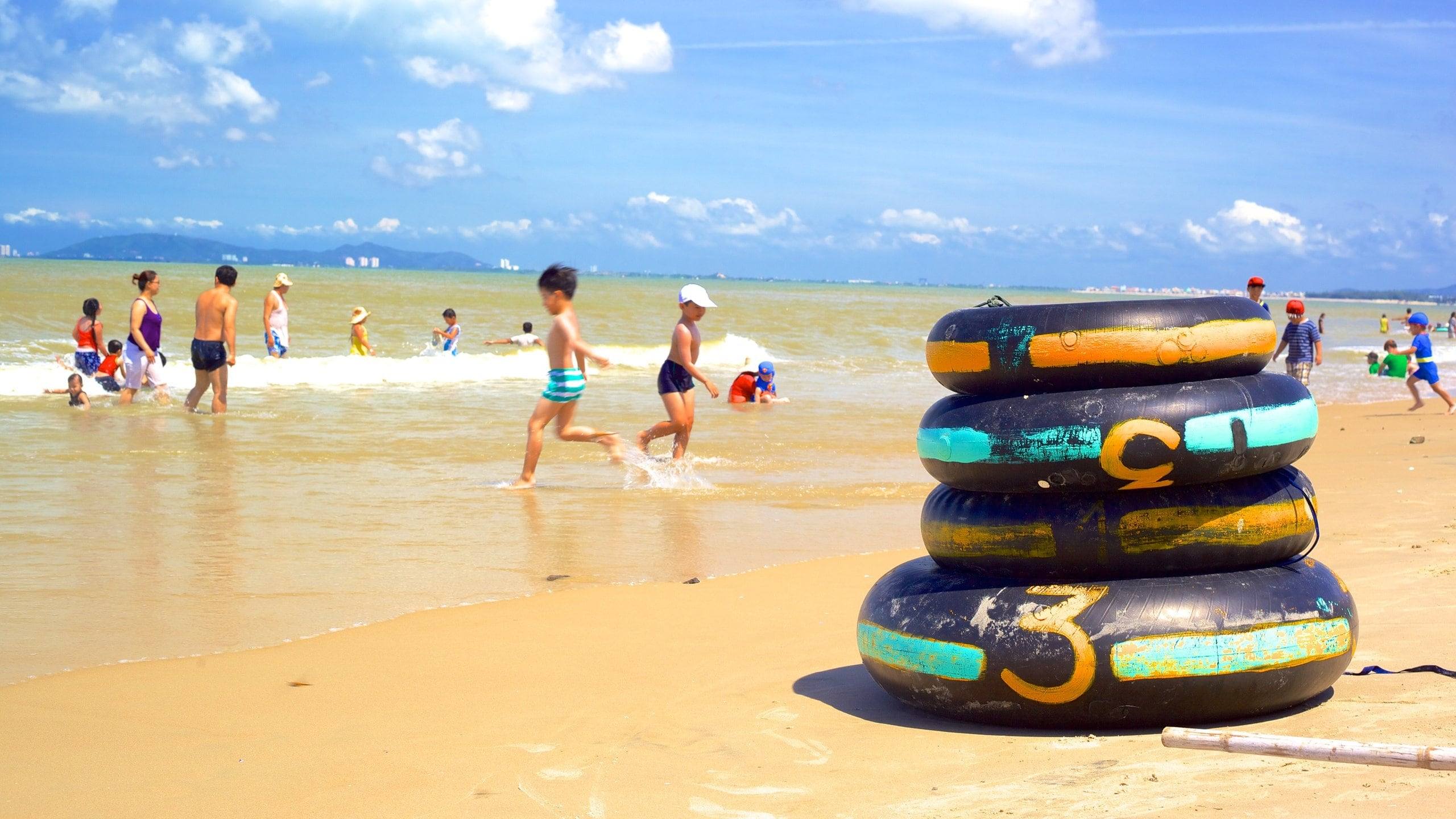 Bãi biển Long Hải Tắm biển Long Hải