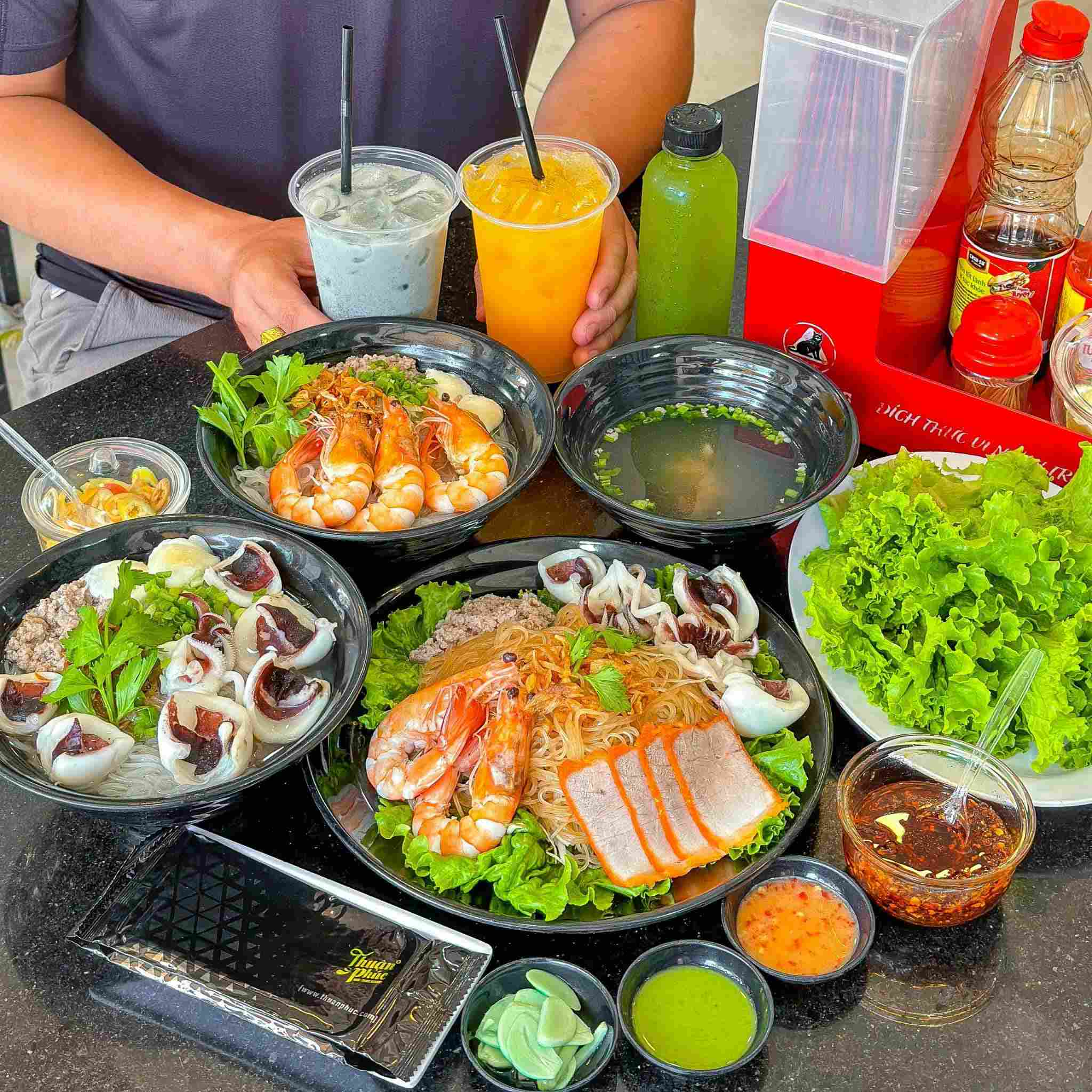 ăn sáng Vũng Tàu Ăn sáng Vũng Tàu hủ tiếu khô hải sản Thuận Phúc