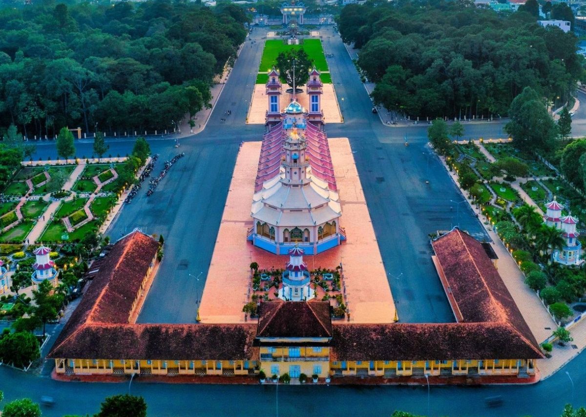 Kinh đô của đạo Cao Đài ở Tây Ninh