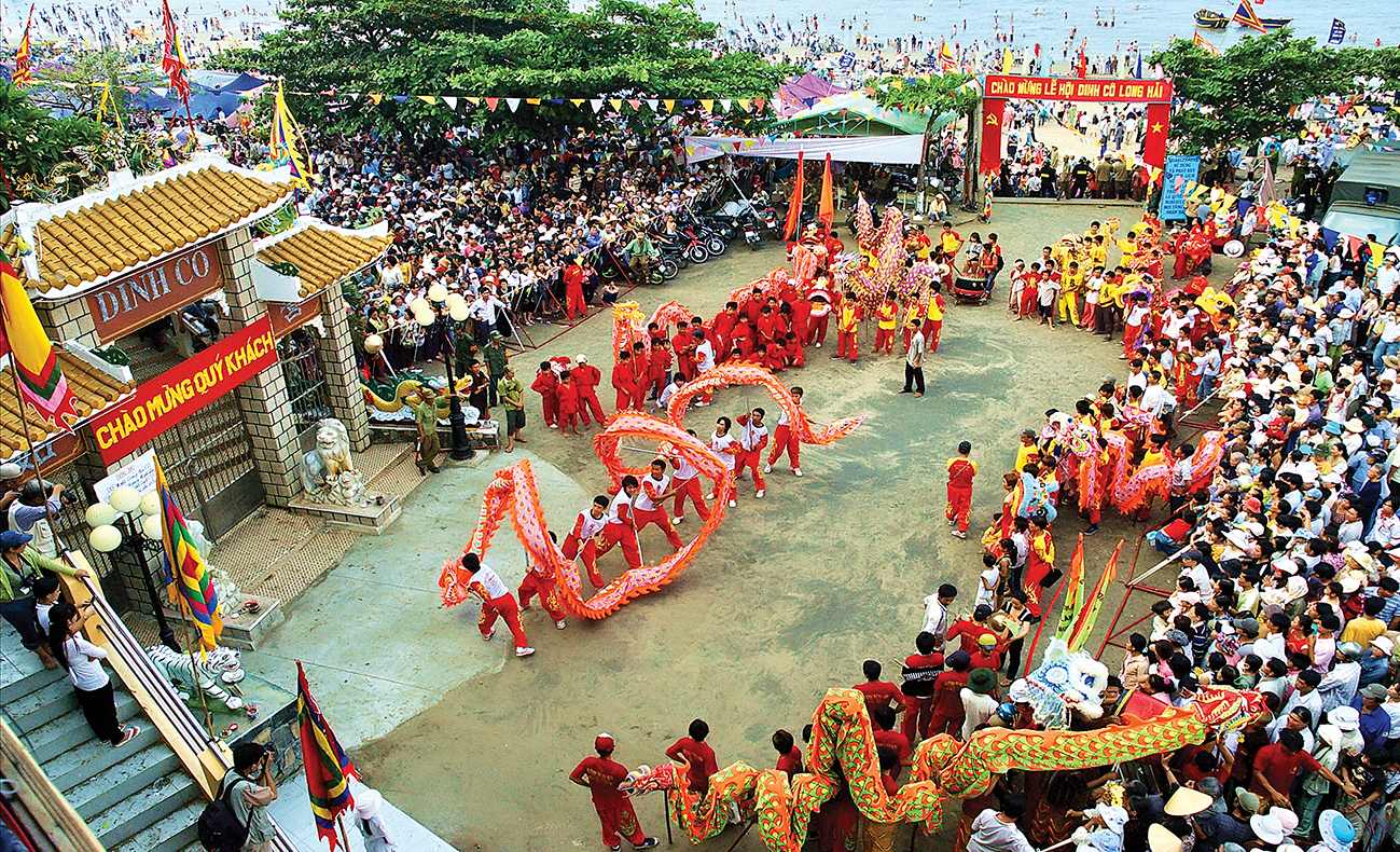 Dinh Cô Lễ hội Dinh Cô Long Hải