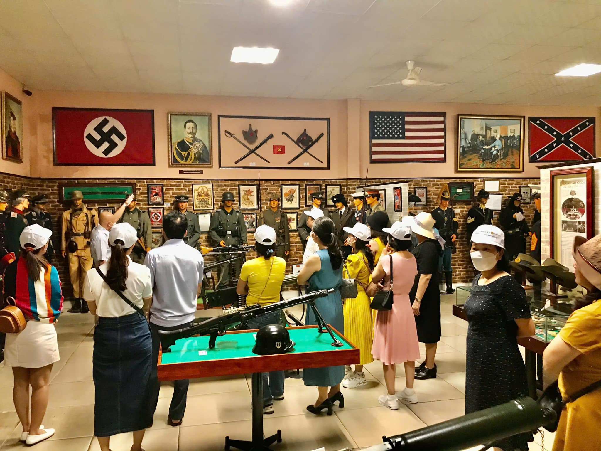 Lưu ý tham quan Bảo tàng Vũ khí cổ Robert Taylor