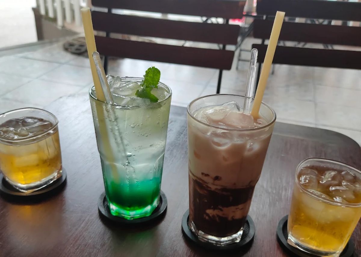 Nhà Úp Ngược Vũng Tàu Menu tại quán cafe Nhà Úp Ngược Vũng Tàu