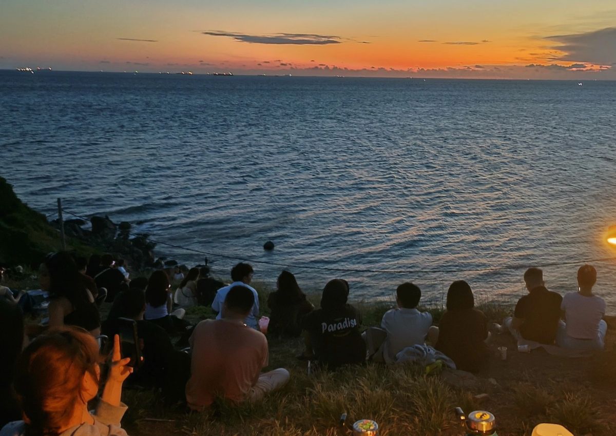 Mũi Nghinh Phong Ngắm bình minh tại mũi Nghinh Phong