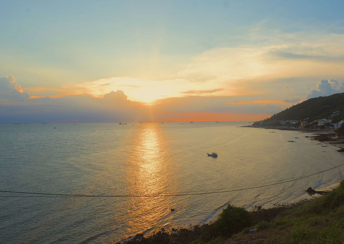 Mũi Nghinh Phong Ngắm hoàng hôn ở mũi Nghinh Phong